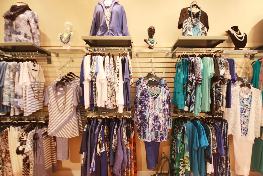 Knock Knock Shoppe | 117 St Lawrence St, Merrickville, ON K0G 1N0, Canada | Phone: (613) 269-4213