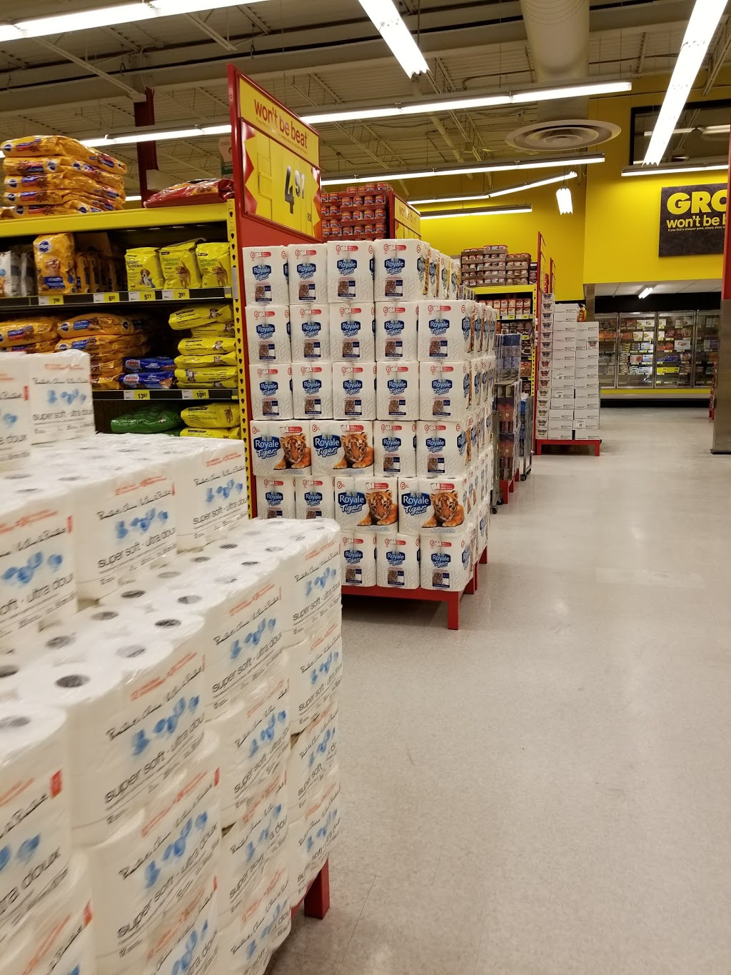 Mike & Terris No Frills | 98 Ontario St S, Grand Bend, ON N0M 1T0, Canada | Phone: (866) 987-6453