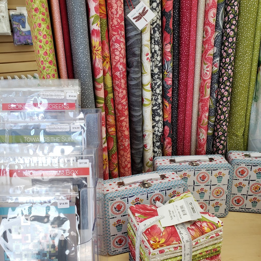 Along Came Quilting | 6432 1a St SW, Calgary, AB T2H 0G6, Canada | Phone: (403) 253-4419