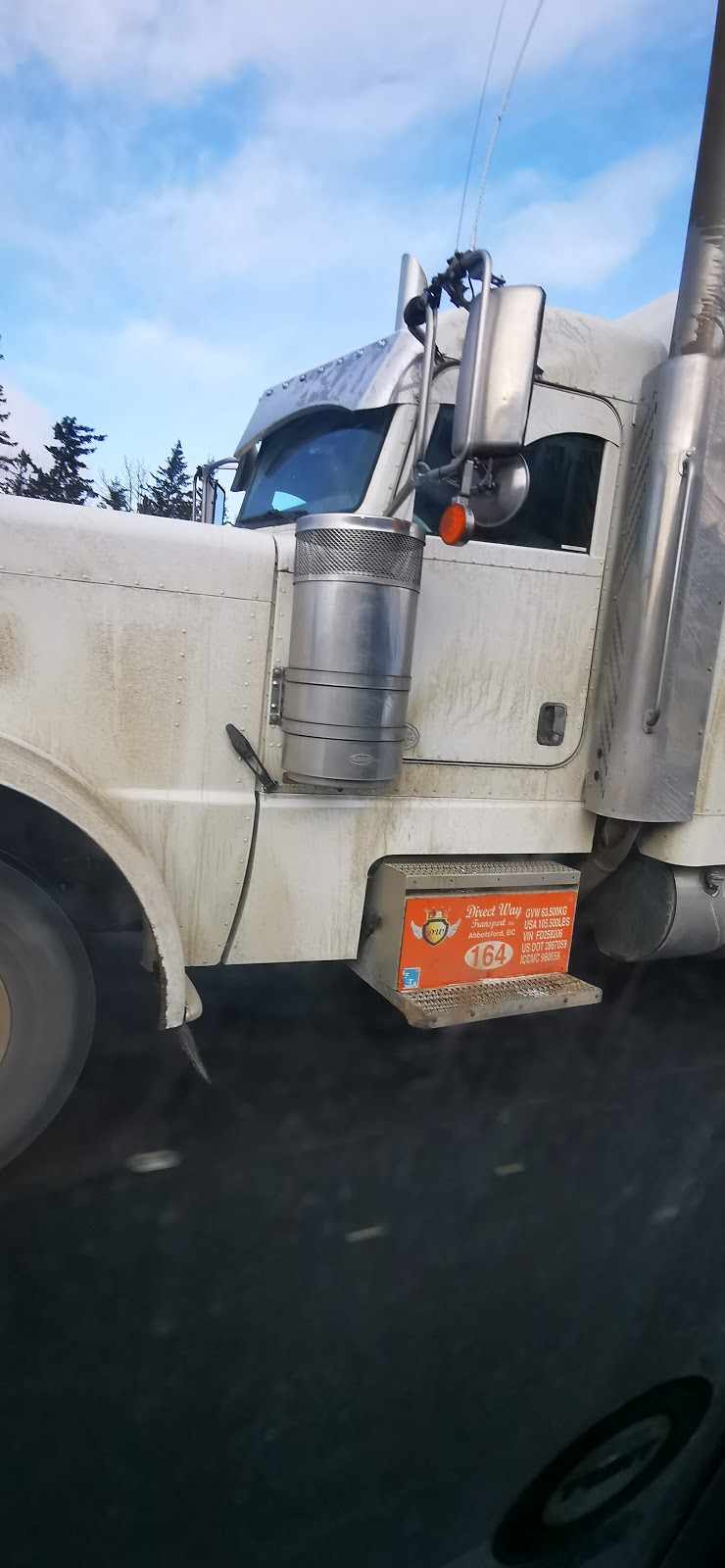 Direct Way Transport | 2210 Lynden St, Abbotsford, BC V2T 3B7, Canada | Phone: (778) 552-1519