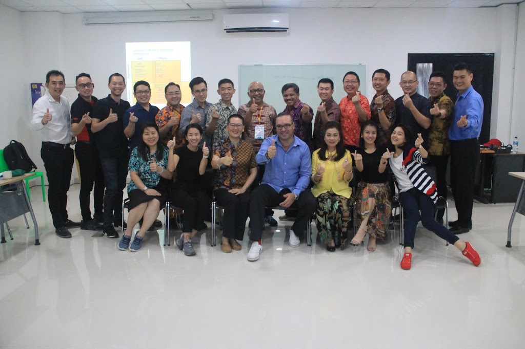 WITT - Nlp And Hypnosis Training In Toronto | 4299 Village Centre Ct, Mississauga, ON L4Z 1S2, Canada | Phone: (647) 674-2122