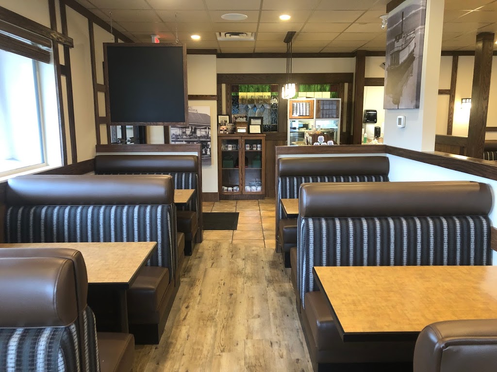 Home Restaurant | 2801 10th Ave NE #11, Salmon Arm, BC V1E 2S3, Canada | Phone: (250) 832-9991