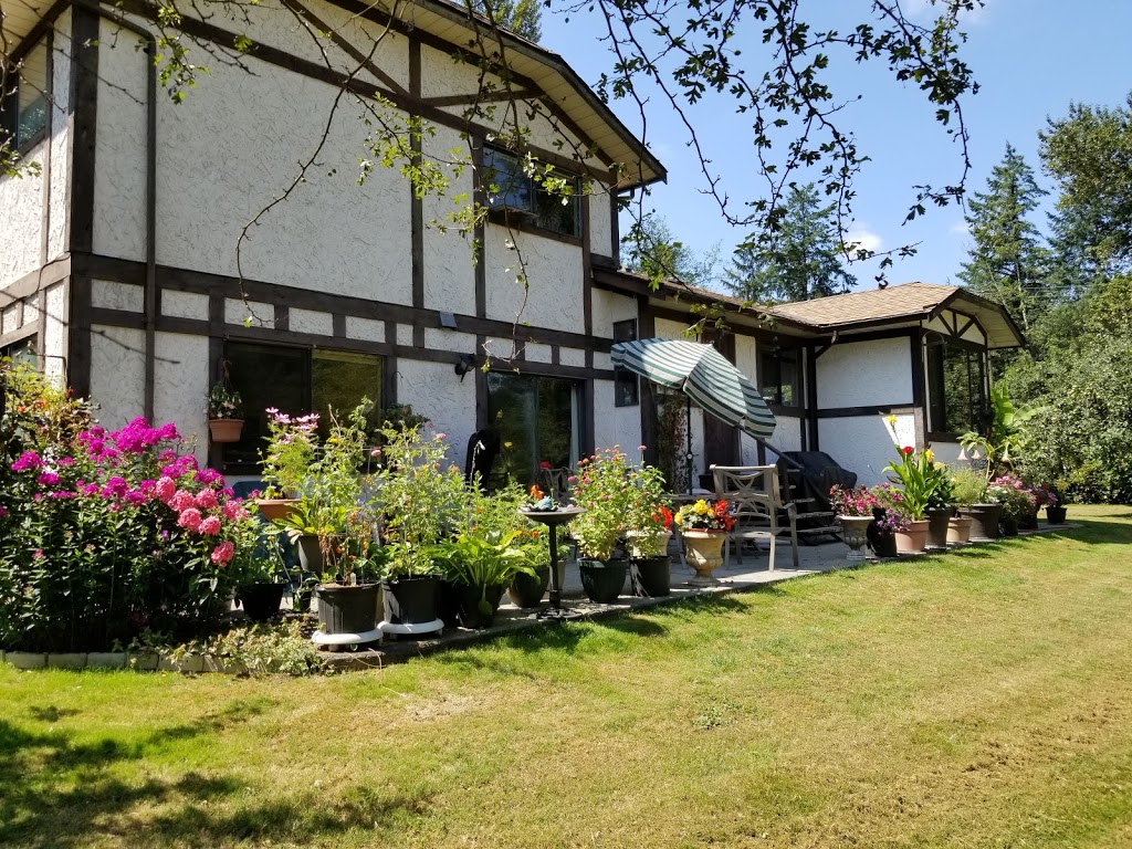 VICKYS B+B | 12708 224 St, Maple Ridge, BC V2X 6C1, Canada | Phone: (604) 861-1233