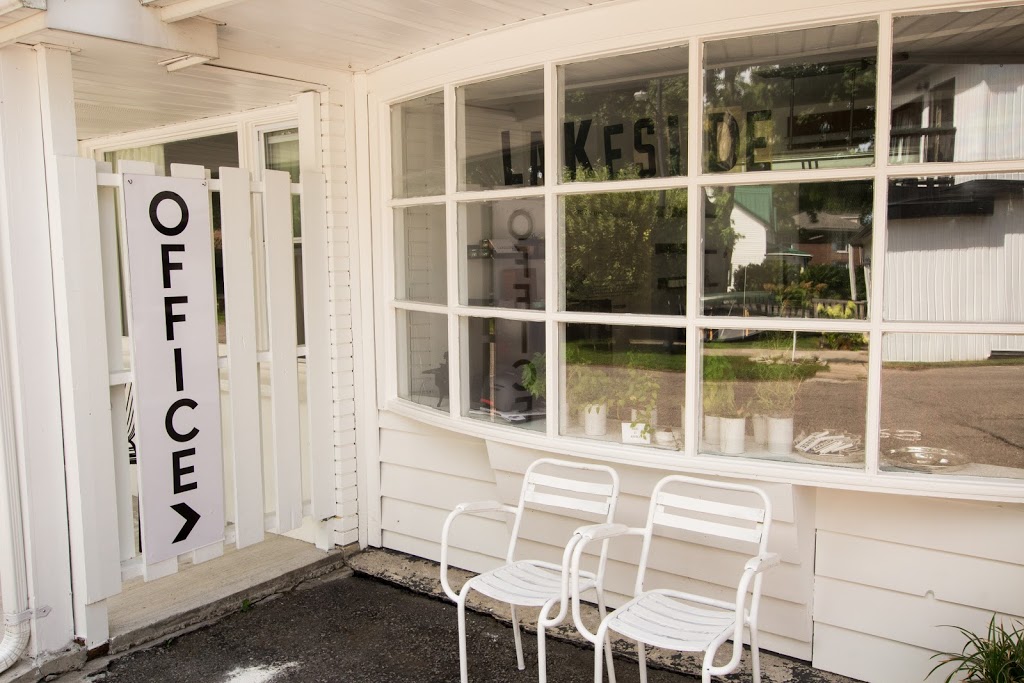 The Lakeside Motel | 349 Wellington Main St, Wellington, ON K0K 3L0, Canada | Phone: (613) 399-2034