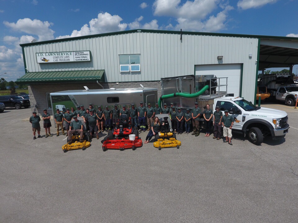J.D. Lawn Service | 125 Duff Dr, Sarnia, ON N7W 1A7, Canada | Phone: (519) 337-0690