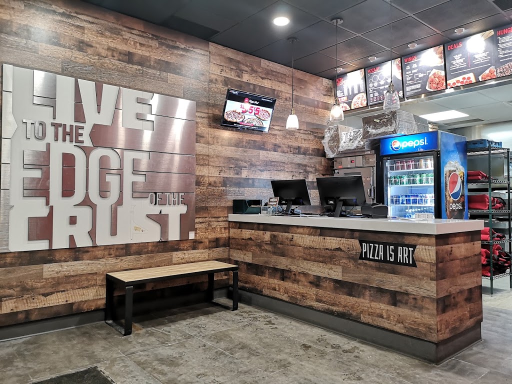 Pizza Hut | 526 Montreal Rd, Vanier, ON K1K 0T9, Canada | Phone: (613) 714-4460