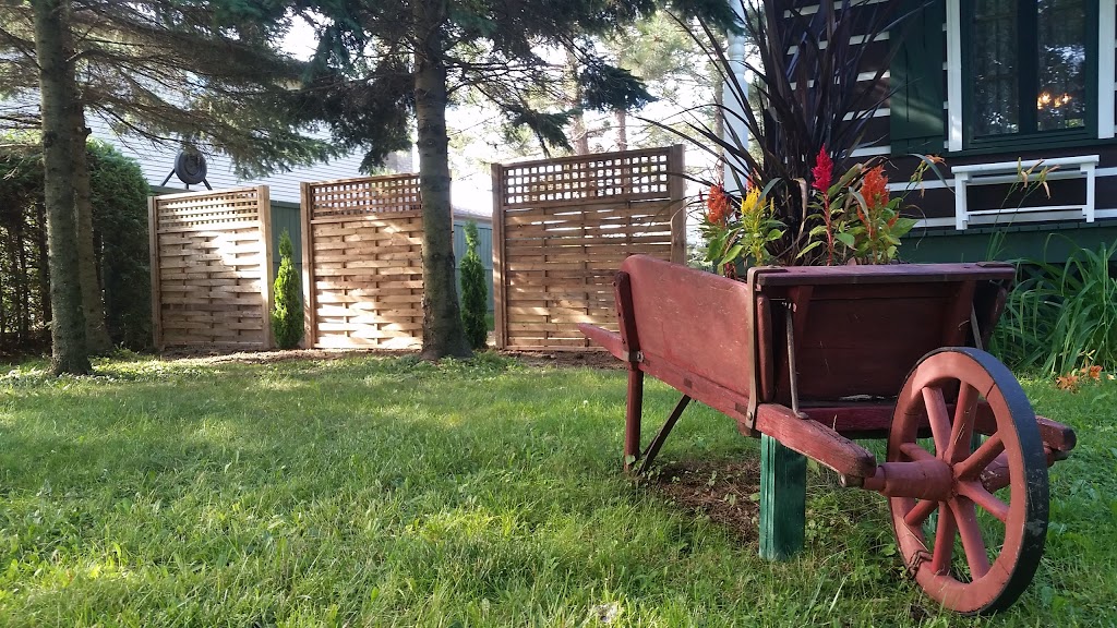 Nostalgie dautrefois | 175 Montée de Verchères, Saint-Marc-sur-Richelieu, QC J0L 2E0, Canada | Phone: (450) 584-1038
