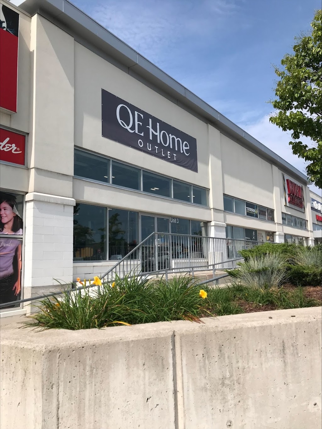 QE Home | Heartland Town Centre, 905 Britannia Rd W, Mississauga, ON L5V 2X8, Canada | Phone: (905) 542-0848