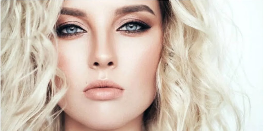 Thomas Kaub Hair Studio | 50 Burnhamthorpe Rd W Unit# 58, Mississauga, ON L5L 3M4, Canada | Phone: (647) 223-2062