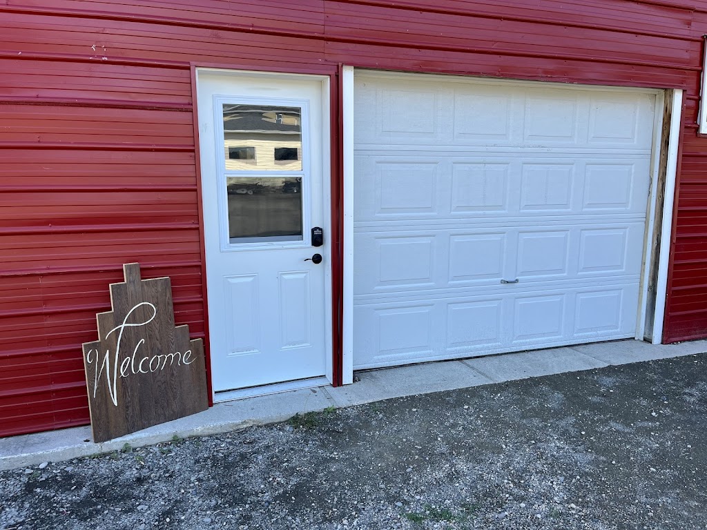 Currie Country Living | Mile 19 And 57, La Rivière, MB R0G 1P0, Canada | Phone: (204) 245-9051