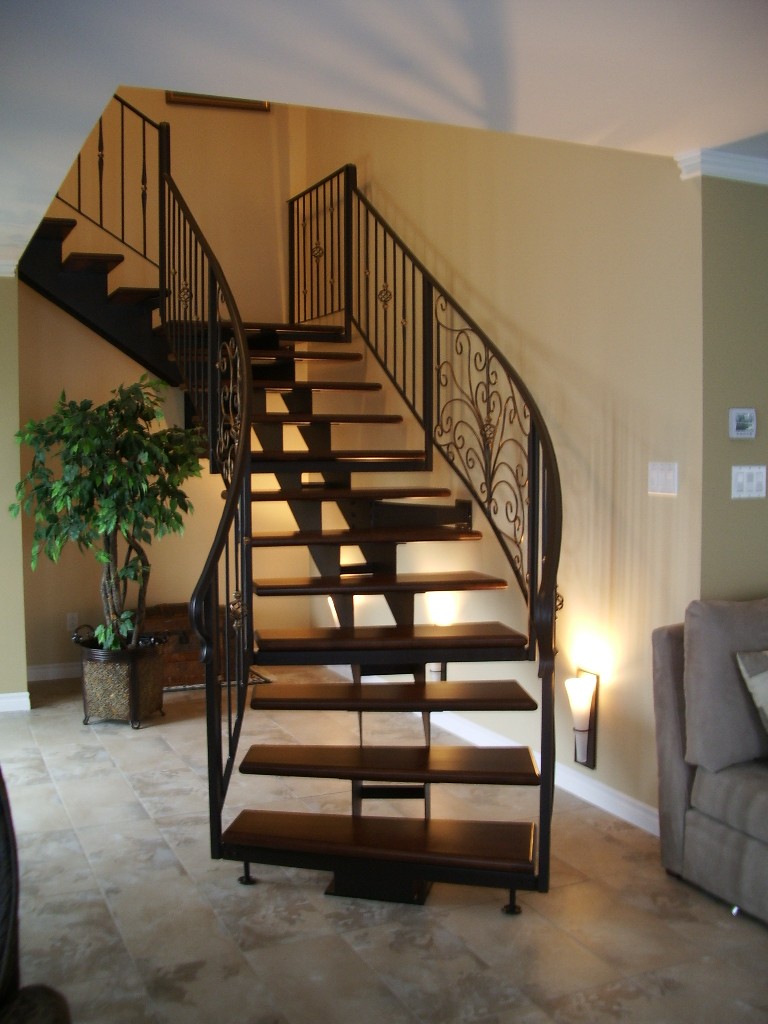 Atelier Mario Rivard | 418 Rue Saint-Jean-Baptiste N, Princeville, QC G6L 4Z9, Canada | Phone: (819) 364-5544