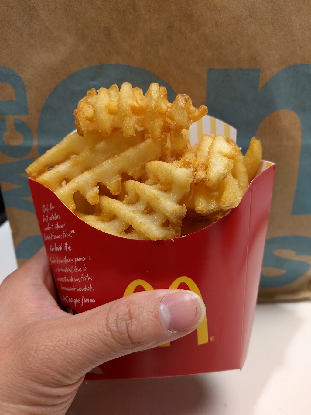 McDonalds | 19780 Fraser Hwy, Langley City, BC V3A 4C9, Canada | Phone: (604) 514-1820