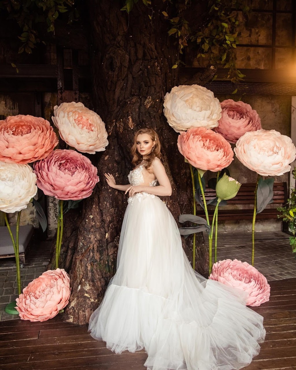 Magic Flowers Event Rentals | 33 Gower Dr, Aurora, ON L4G 0V9, Canada | Phone: (438) 728-6921