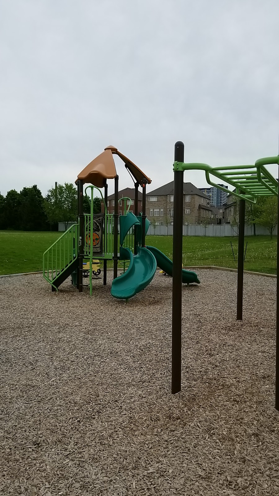 Forest Hill Park | 4995 Forest Hill Dr, Mississauga, ON L5M 5A7, Canada | Phone: (905) 615-4100