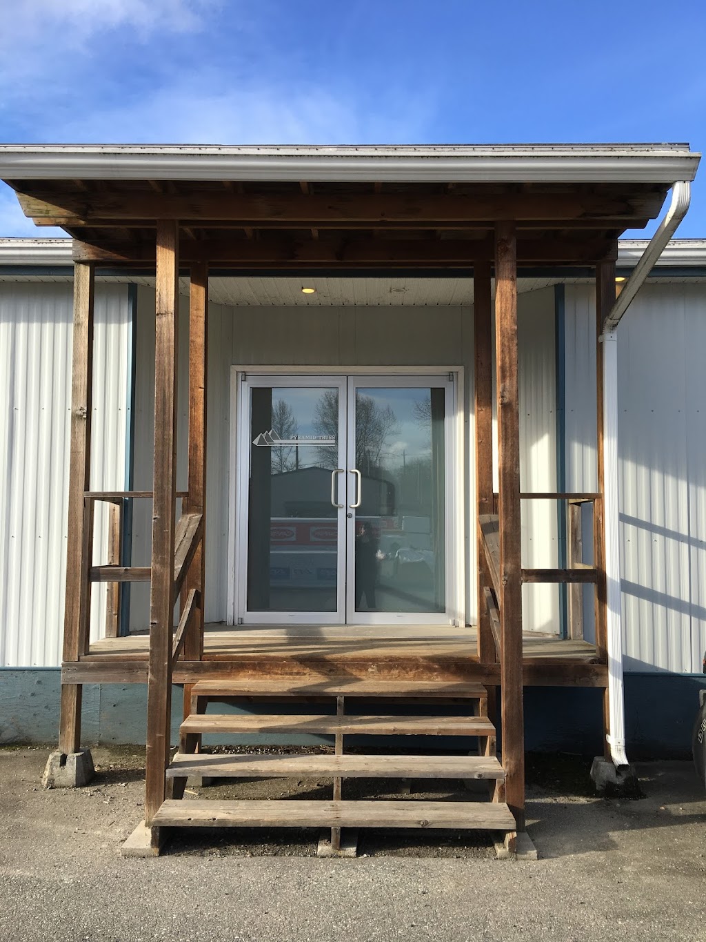 Pyramid Truss Ltd. | 33771 Morey Ave, Abbotsford, BC V2S 2W5, Canada | Phone: (604) 854-6626