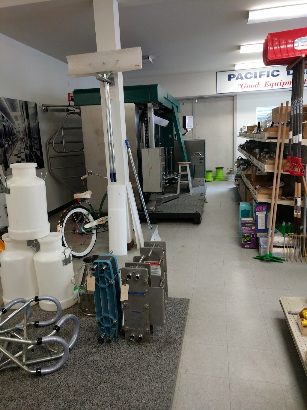 Pacific Dairy Centre Ltd | 8558 Chilliwack Mountain Rd, Chilliwack, BC V2R 3W8, Canada | Phone: (604) 852-9020