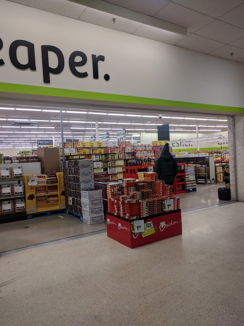 FreshCo | 1565 Barton St E, Hamilton, ON L8H 2Y3, Canada | Phone: (905) 545-5826