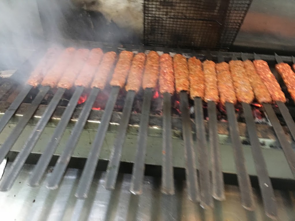 Istanbul Kebab and Donair(Safir) | 12556 132 Ave NW, Edmonton, AB T5L 3P9, Canada | Phone: (780) 752-2442