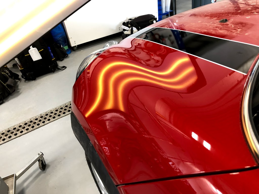 Solution Bosse - Rive-Sud Débosselage Sans Peinture | 1833 Boulevard Armand-Frappier, Sainte-Julie, QC J3E 3R6, Canada | Phone: (514) 827-7345