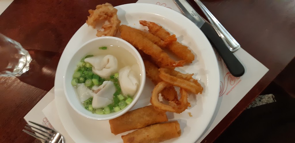 Fu Lam | 1600 Boulevard le Corbusier, Laval, QC H7S 1Y9, Canada | Phone: (450) 682-6668
