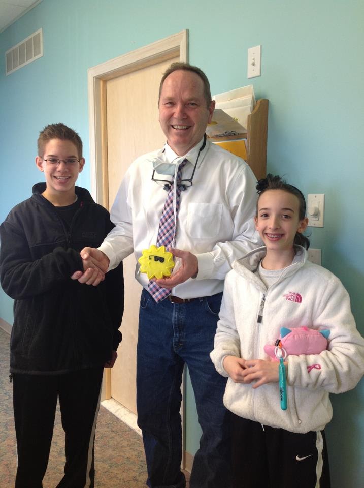 Cool Smiles | 221 Main St, East Aurora, NY 14052, USA | Phone: (716) 652-1411