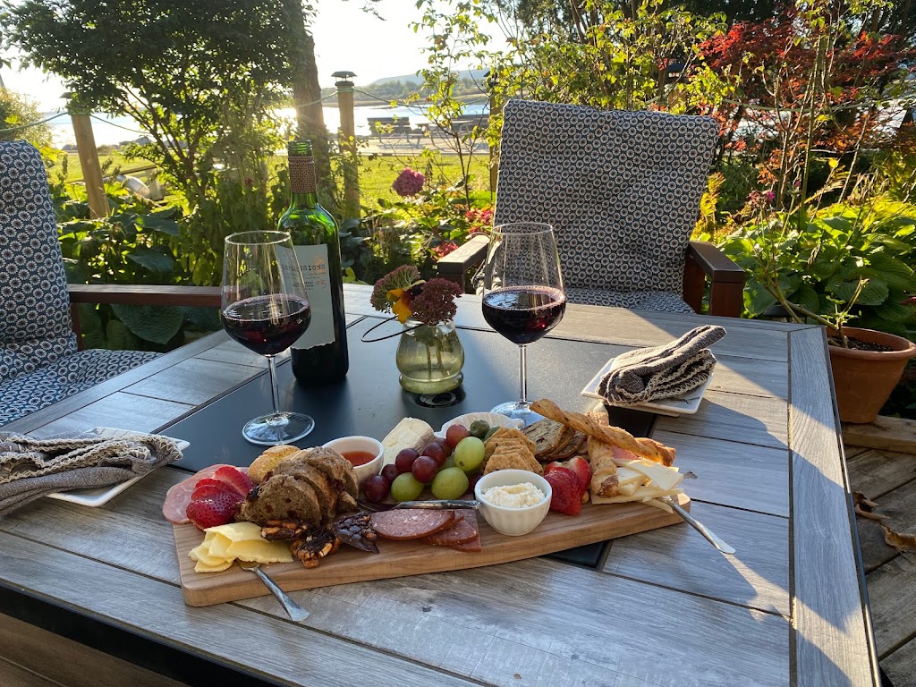Mad Hatter Wine Bar | 213 St George St, Annapolis Royal, NS B0S 1A0, Canada | Phone: (902) 532-2070