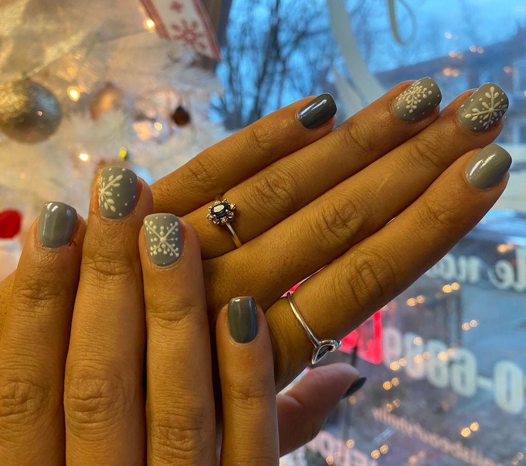 Ongles & Beauté Holly | 3325 Rue Allard, Montréal, QC H4E 2N3, Canada | Phone: (438) 820-6889