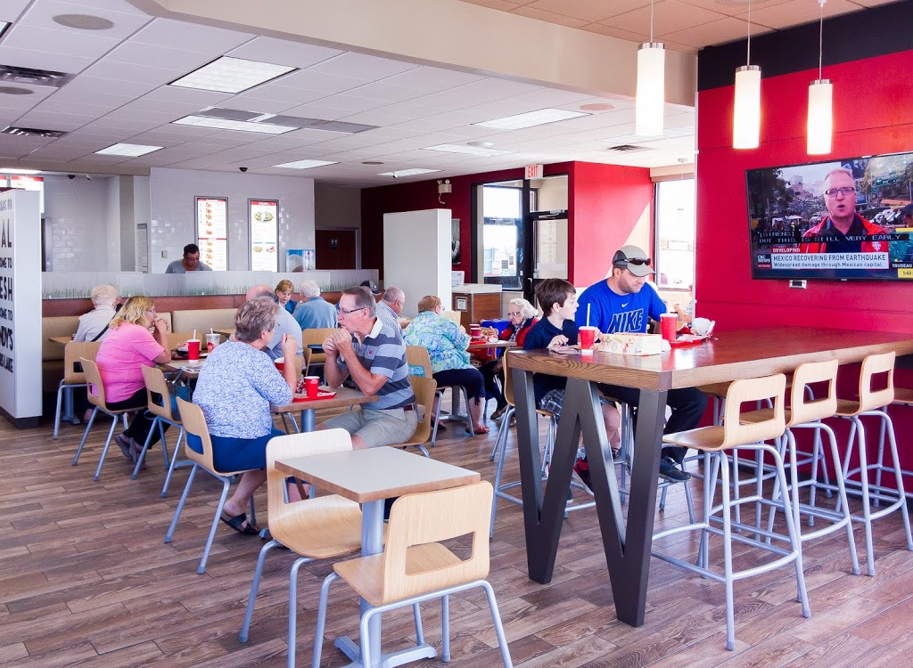 Wendys | 11 Lakelands Blvd, Halifax, NS B3S 1C3, Canada | Phone: (902) 450-5643