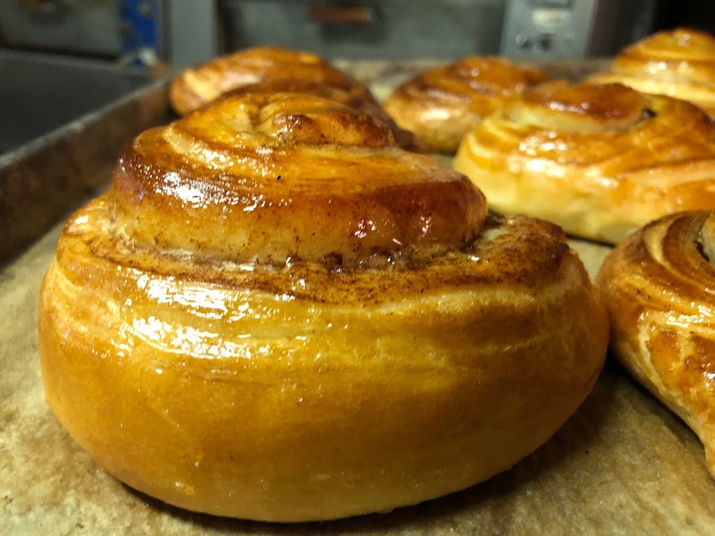 Boulangerie Lusa/ Portuguese | 72 Rue Dumas, Gatineau, QC J8Y 2N3, Canada | Phone: (819) 595-2651