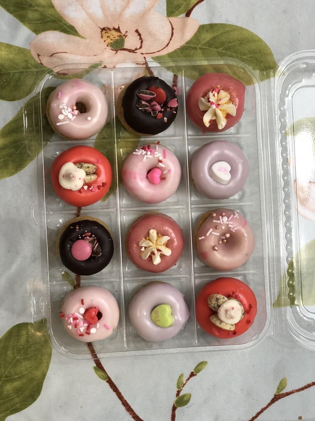Pretty Sweet Bakeshop | 536 42 Ave SE, Calgary, AB T2G 1Y6, Canada | Phone: (587) 356-1225