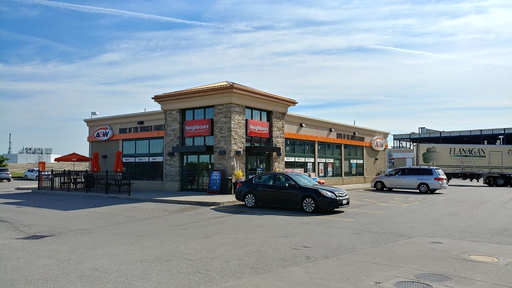 A&W Canada | 577 Holland St W, Bradford, ON L3Z 0C1, Canada | Phone: (905) 775-5682