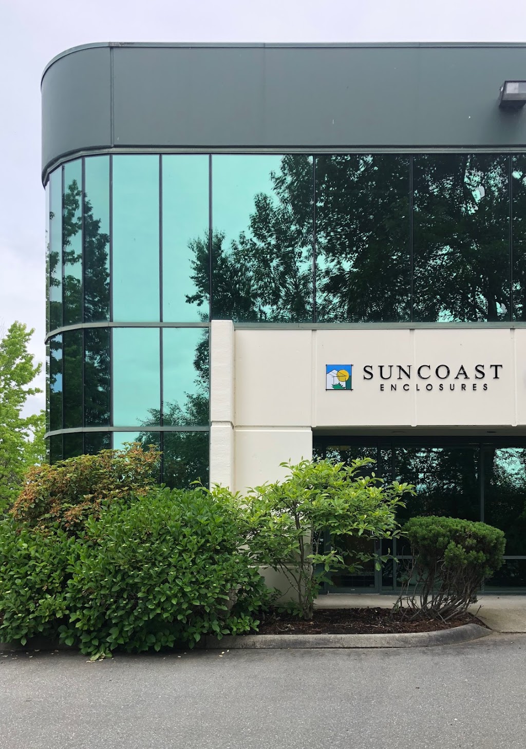 Suncoast Enclosures | 1668 Derwent Way Unit 11, Delta, BC V3M 6R9, Canada | Phone: (604) 628-7578