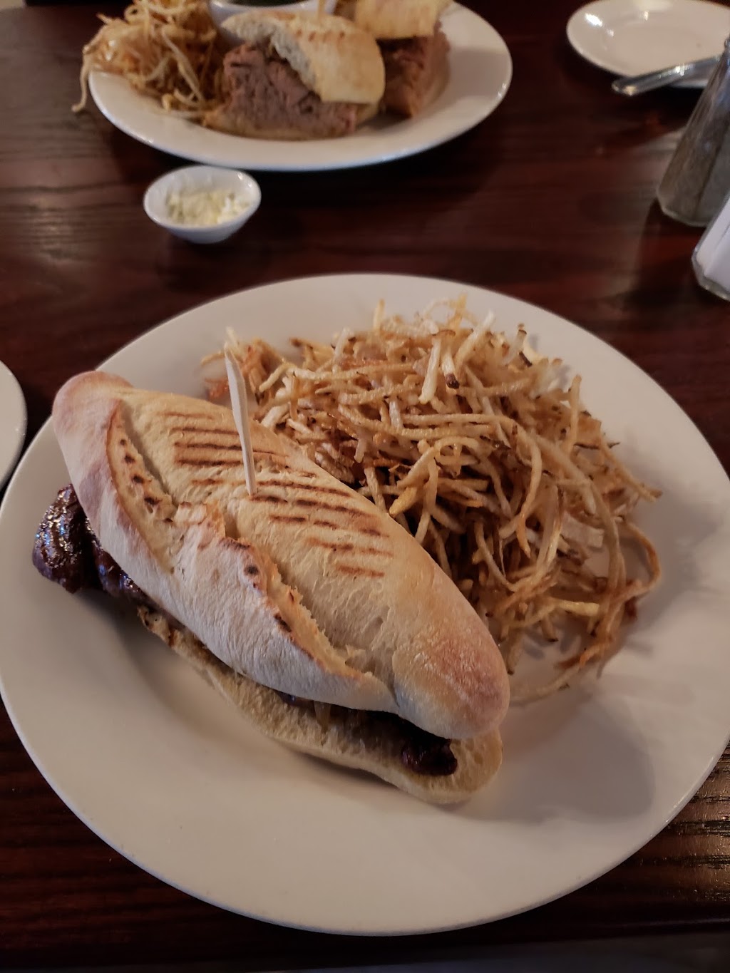 Smith Bros. Steakhouse Tavern | 880 Warden Ave, Scarborough, ON M1L 4W6, Canada | Phone: (416) 751-3100