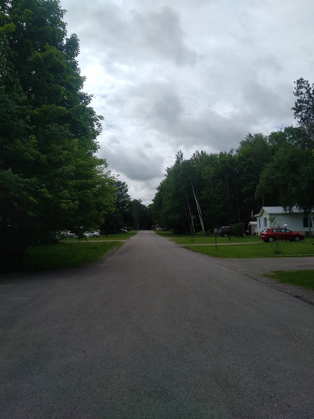 Bramhall Community | A Parkbridge Family Community | 5263 Elliott Side Rd, Midland, ON L4R 4K3, Canada | Phone: (705) 429-5996