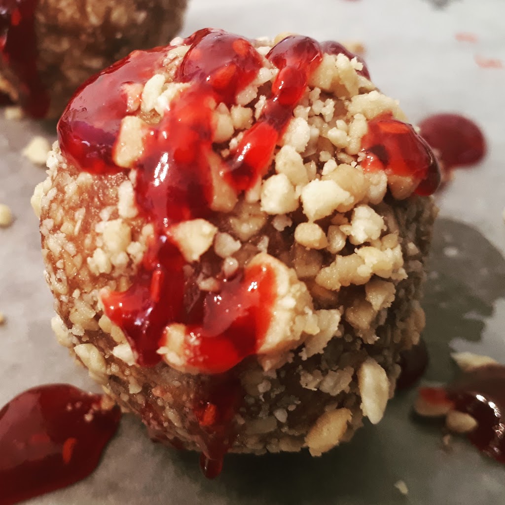 Happy Tummy Eats and Sweets | 658 Geneva St, St. Catharines, ON L2N 2J8, Canada | Phone: (905) 921-8975