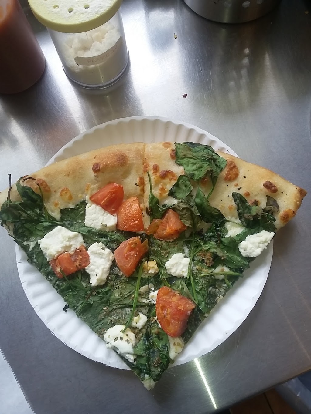 Pizzaiolo Gourmet Pizza | 3180 Lake Shore Blvd W, Etobicoke, ON M8V 1L7, Canada | Phone: (416) 251-5700