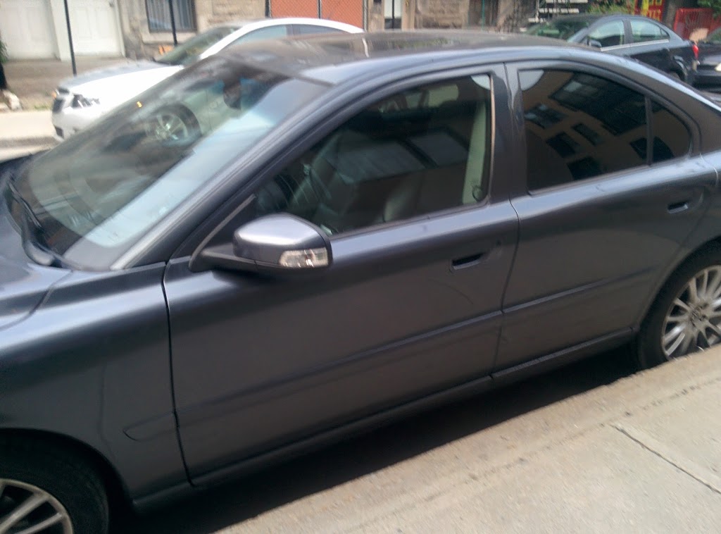 Auto Glass South Shore / Tint window tinting shop | 1290 Rue Soucy, Saint-Hubert, QC J4T 1A3, Canada | Phone: (438) 831-8461