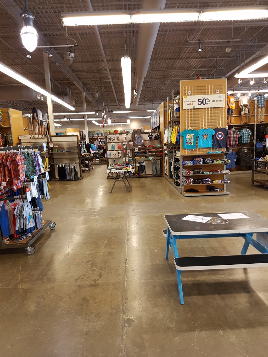 Old Navy | 70 Pinebush Rd, Cambridge, ON N1R 8K5, Canada | Phone: (519) 621-4612