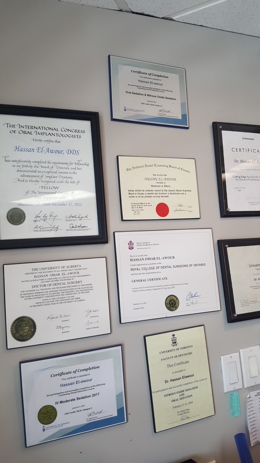 Dr. Hassan El-Awour’s Dental Office | Dentist Mississauga. | #121,Central Parkway Mall, 377 Burnhamthorpe Rd E, Mississauga, ON L5A 3Y1, Canada | Phone: (905) 275-3368