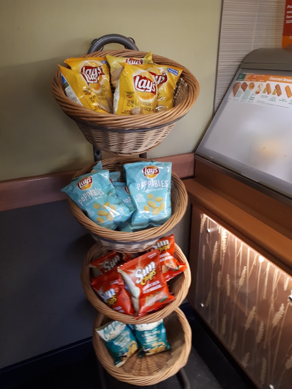 Subway | 211 George St, Dunnville, ON N1A 2T5, Canada | Phone: (905) 701-9229