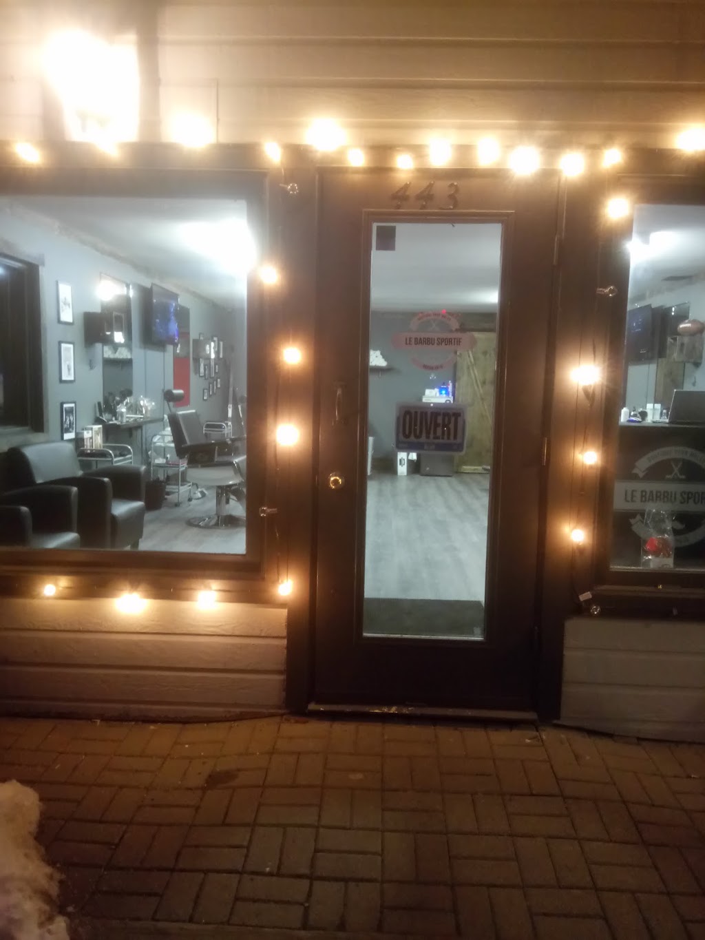 Le Barbu Sportif | 443 Rue Principale A, Saint-Sauveur, QC J0R 1R4, Canada | Phone: (450) 744-0166
