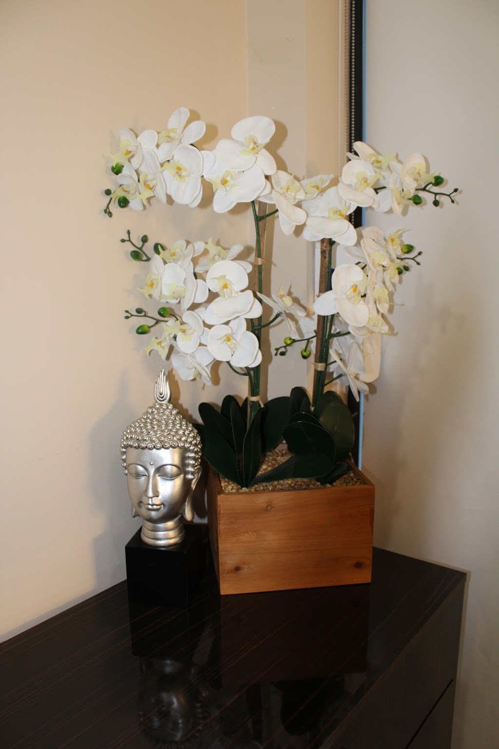 Eternity Laser & Skin Care INC. | 123-10788 Whalley Blvd, Surrey, BC V3T 0G1, Canada | Phone: (604) 339-7719