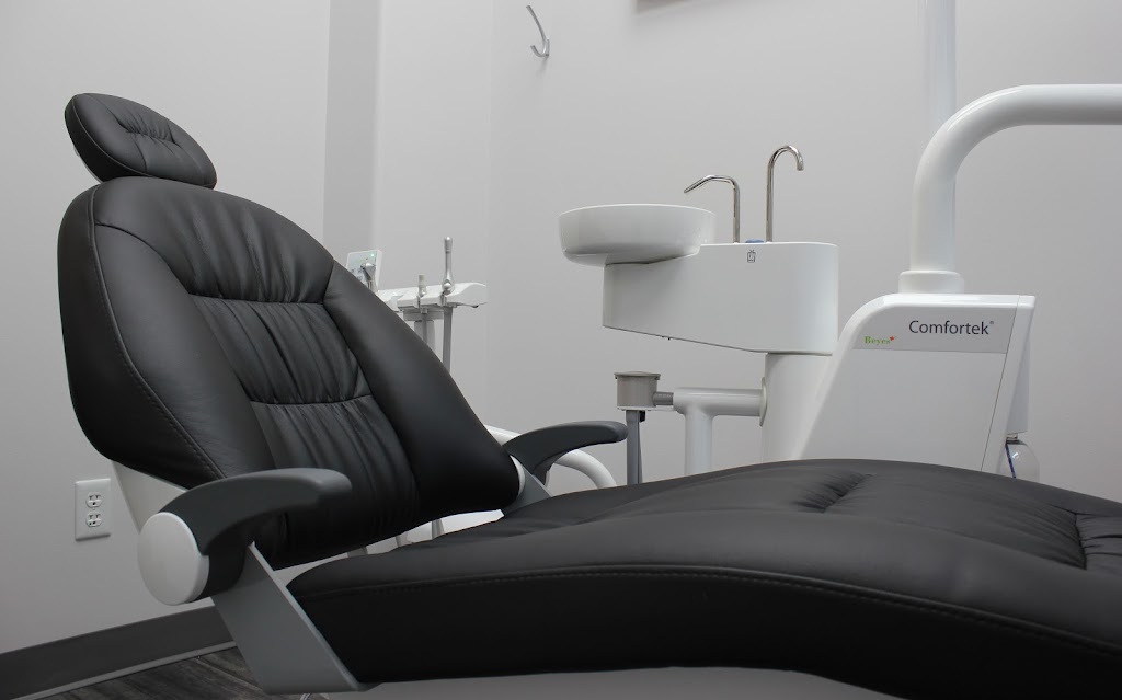 Smiles to You - Dentures and Dental Hygiene | 85 Hunter St W, Peterborough, ON K9H 2K5, Canada | Phone: (705) 775-5575