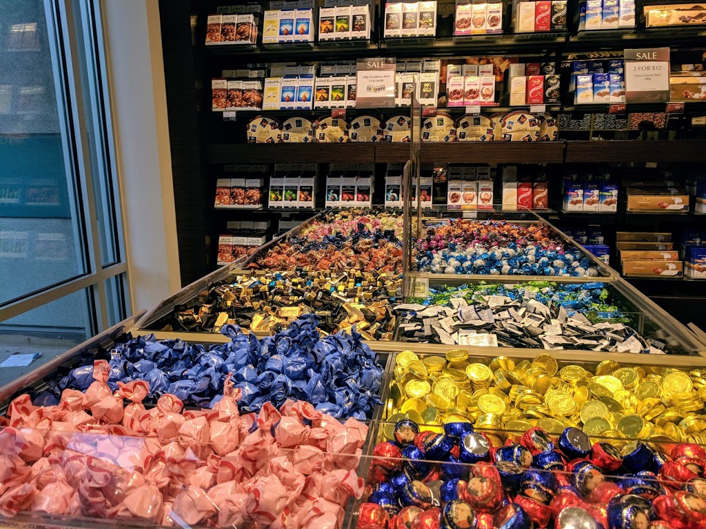 Lindt Chocolate Shop | 13850 Steeles Avenue West Suite 612, Halton Hills, ON L7G 0J1, Canada | Phone: (905) 864-9991