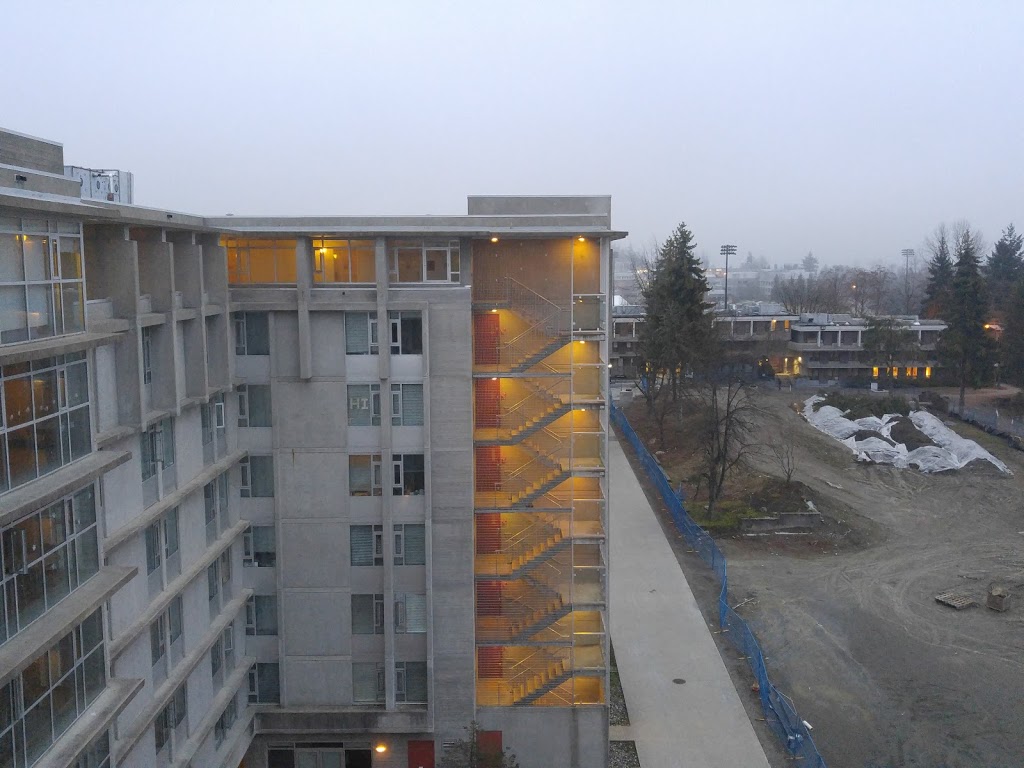 The Simon Hotel | 8888 University Dr, Burnaby, BC V5A 1S6, Canada | Phone: (778) 782-4503