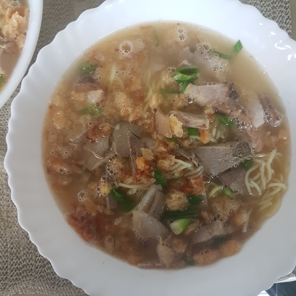 Lolas Kusina | 96 Rexdale Blvd #4, Etobicoke, ON M9W 1N7, Canada | Phone: (416) 792-4742