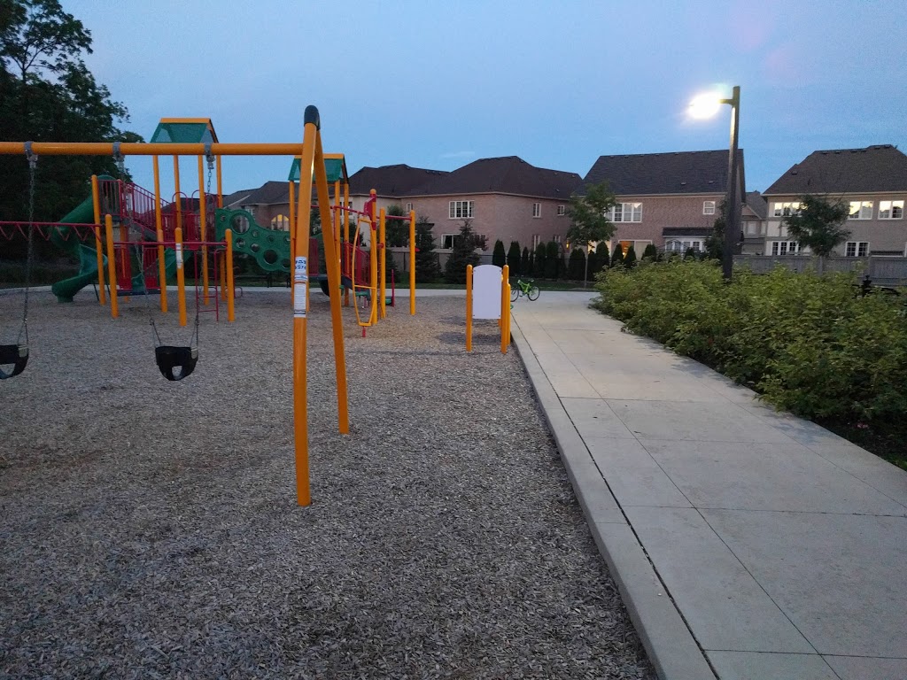 Forest View Park | 125 Lady Dolores Ave, Maple, ON L6A 4E6, Canada