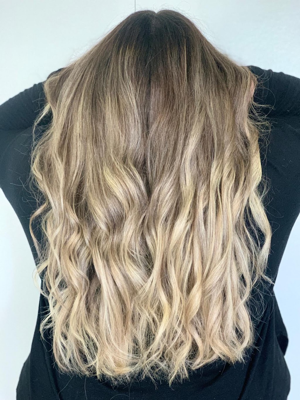 Melanie hair fashion | 187 Hickling Trail, Barrie, ON L4M 5V1, Canada | Phone: (647) 529-7025