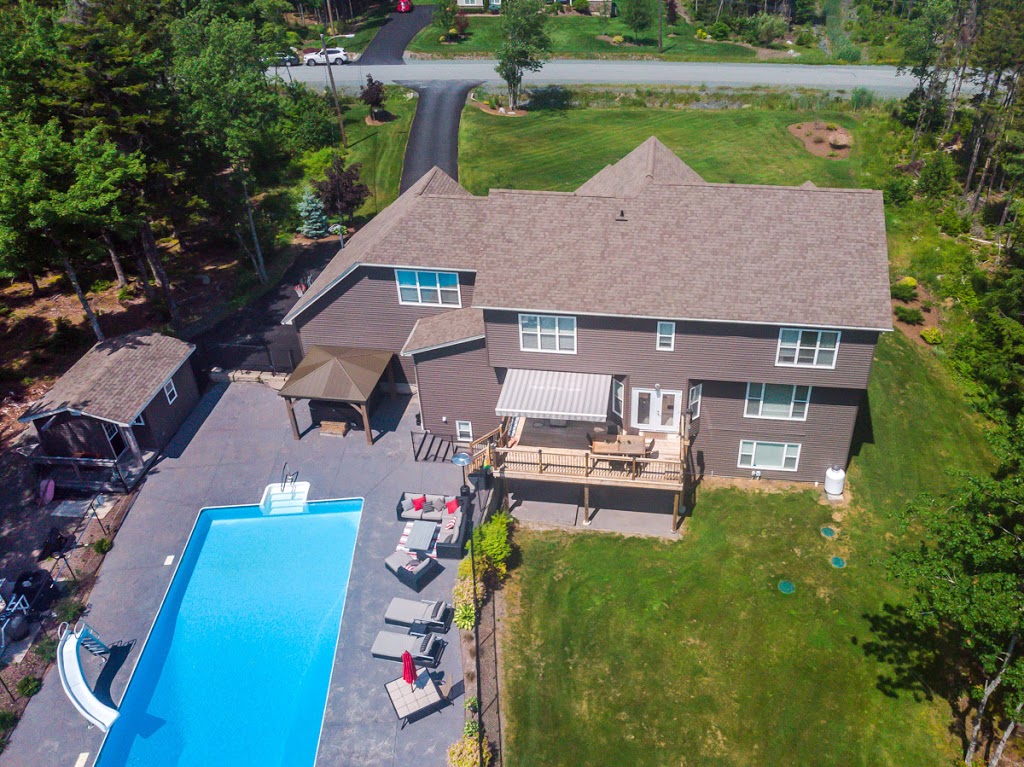 Natalie Urquhart - Realtor(R) One Percent Realty East Inc | 2 Bluewater Rd Suite 210, Bedford, NS B4B 1G7, Canada | Phone: (902) 489-0700