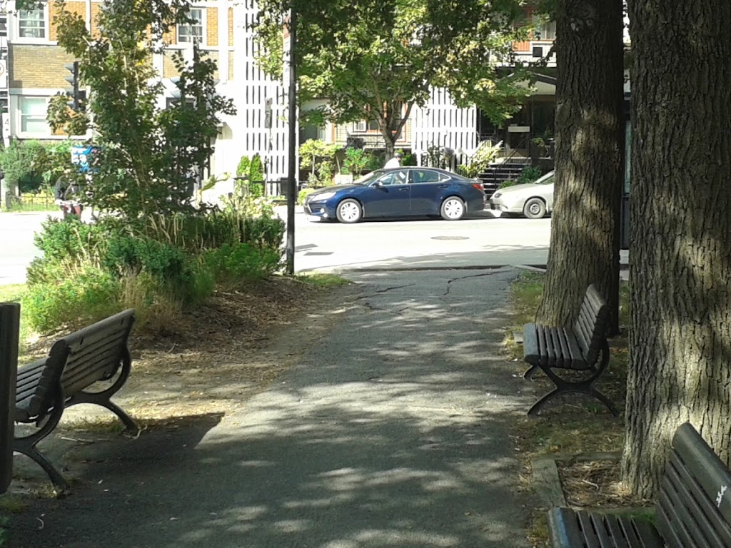 Parc J.-Z.-Léon-Patenaude | Rue Berri et, Rue Cherrier, Montréal, QC H2L 1H3, Canada | Phone: (514) 872-0311